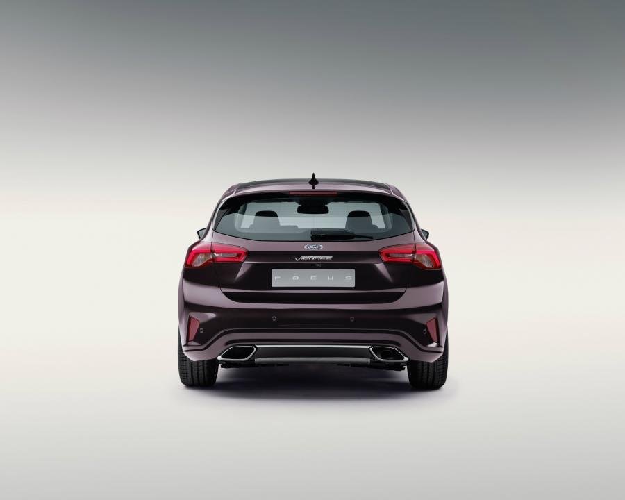  Ford Focus Vignale 2018 года  (WW) (фото 9 из 37)